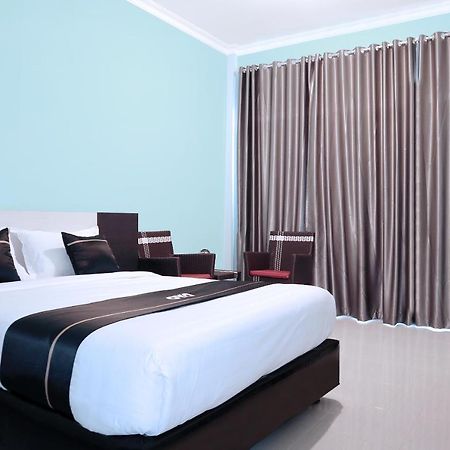 Oyo 3114 Homestay Dalimo Syariah Payakumbuh Buitenkant foto